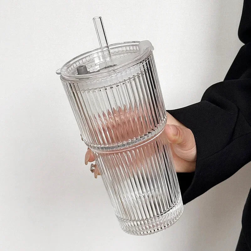 Verre Grande Capacité Idéal Matcha Glacé avec Paille et Couvercle - 600 mL